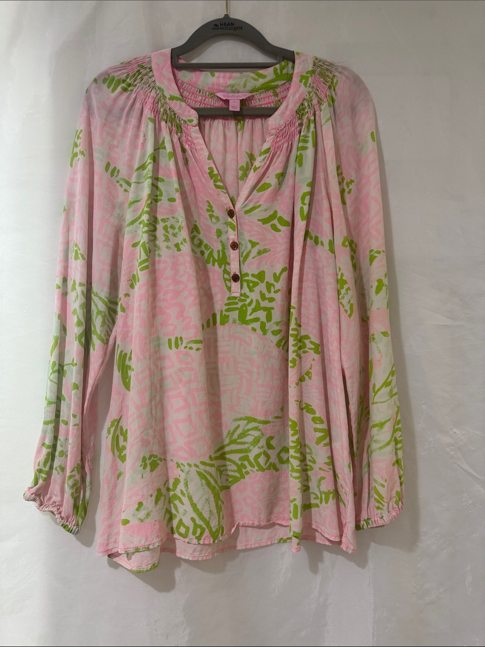Lilly Pulitzer Large Elsa Blouse Home Slice